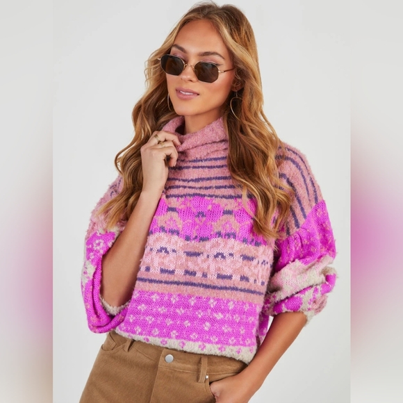 Vici Sweaters - Vici Pink and Purple Patterned Turtleneck Sweater,  Size L.